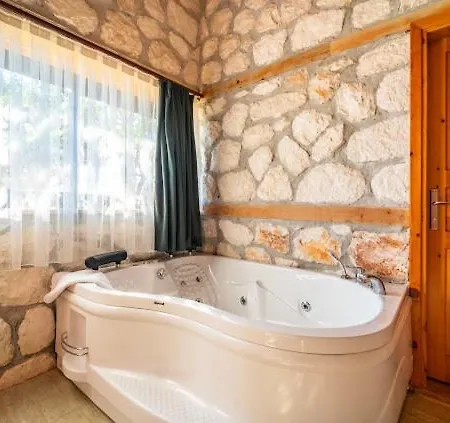 Villa Honeymoon With Sea View Kas