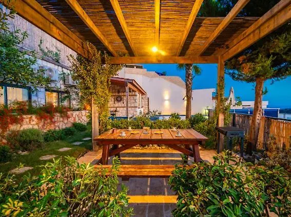 Villa Honeymoon With Sea View