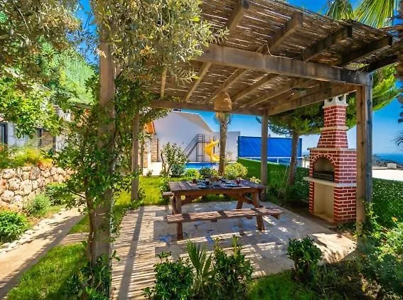 Honeymoon With Sea View Villa *