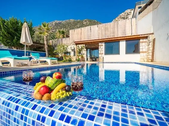 Honeymoon With Sea View Villa *