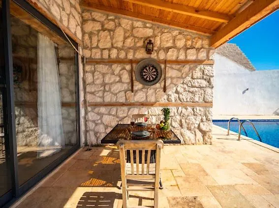 Honeymoon With Sea View Villa Kas