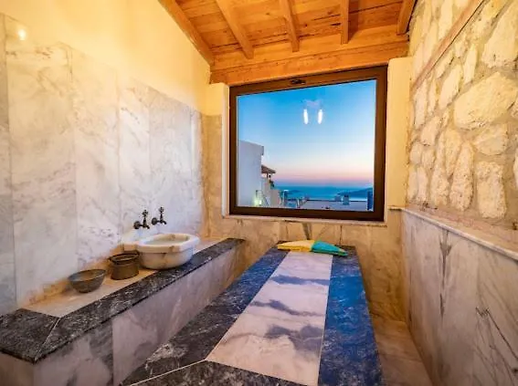 Honeymoon With Sea View Villa Kas