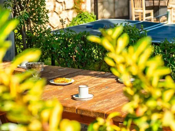 Honeymoon With Sea View *