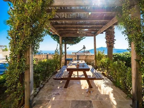 Honeymoon With Sea View Villa *