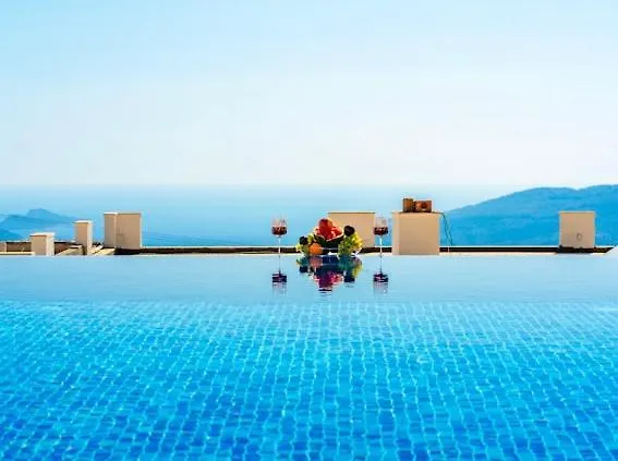 Honeymoon With Sea View *