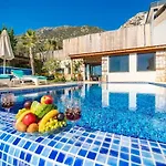 Honeymoon With Sea View וילה *