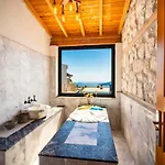 וילה Honeymoon With Sea View קס
