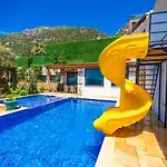 וילה Honeymoon With Sea View קס