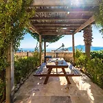 Honeymoon With Sea View וילה *