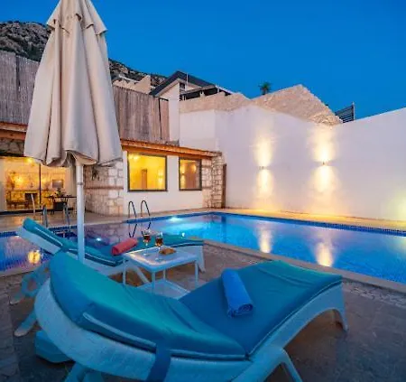 Honeymoon With Sea View Villa